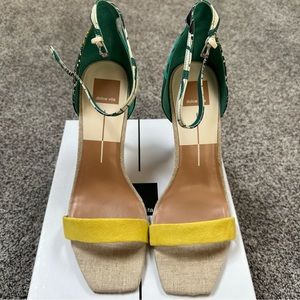 Dolce Vita High Heel Halo Sandal….Palm Print. (Pre-loved) Size  10